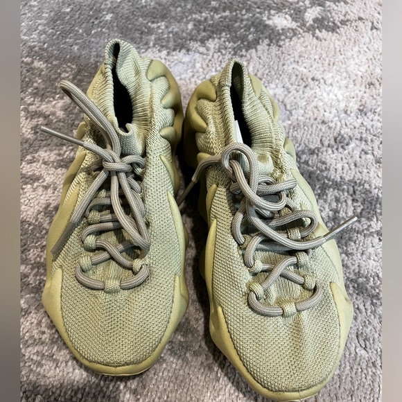 Yeezy 450 Resin size 5 1/2 Men - Picture 5 of 7